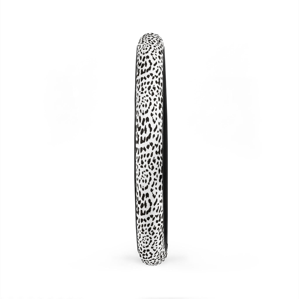 White leopard print steering wheel cover, product view 6